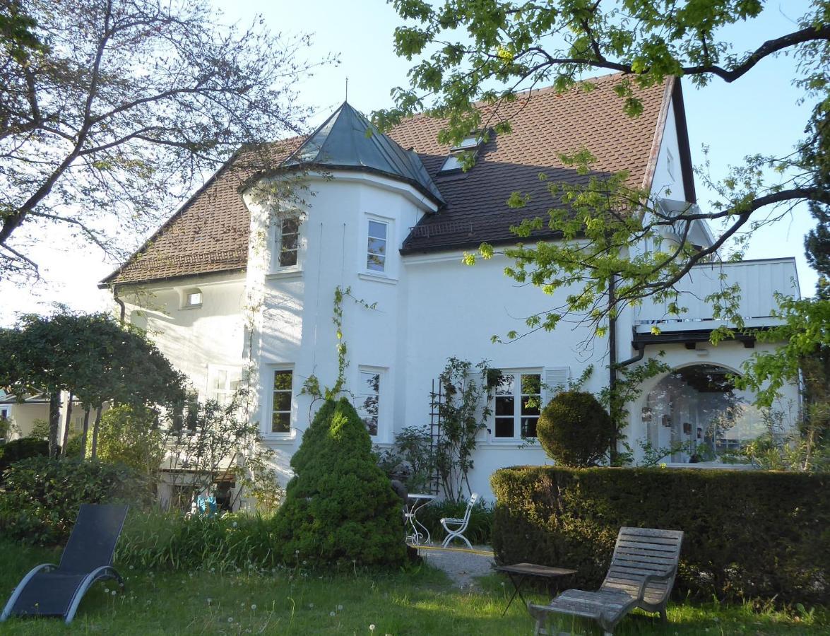 Am Eichholz Galerie & Art-Hotel Murnau am Staffelsee Εξωτερικό φωτογραφία